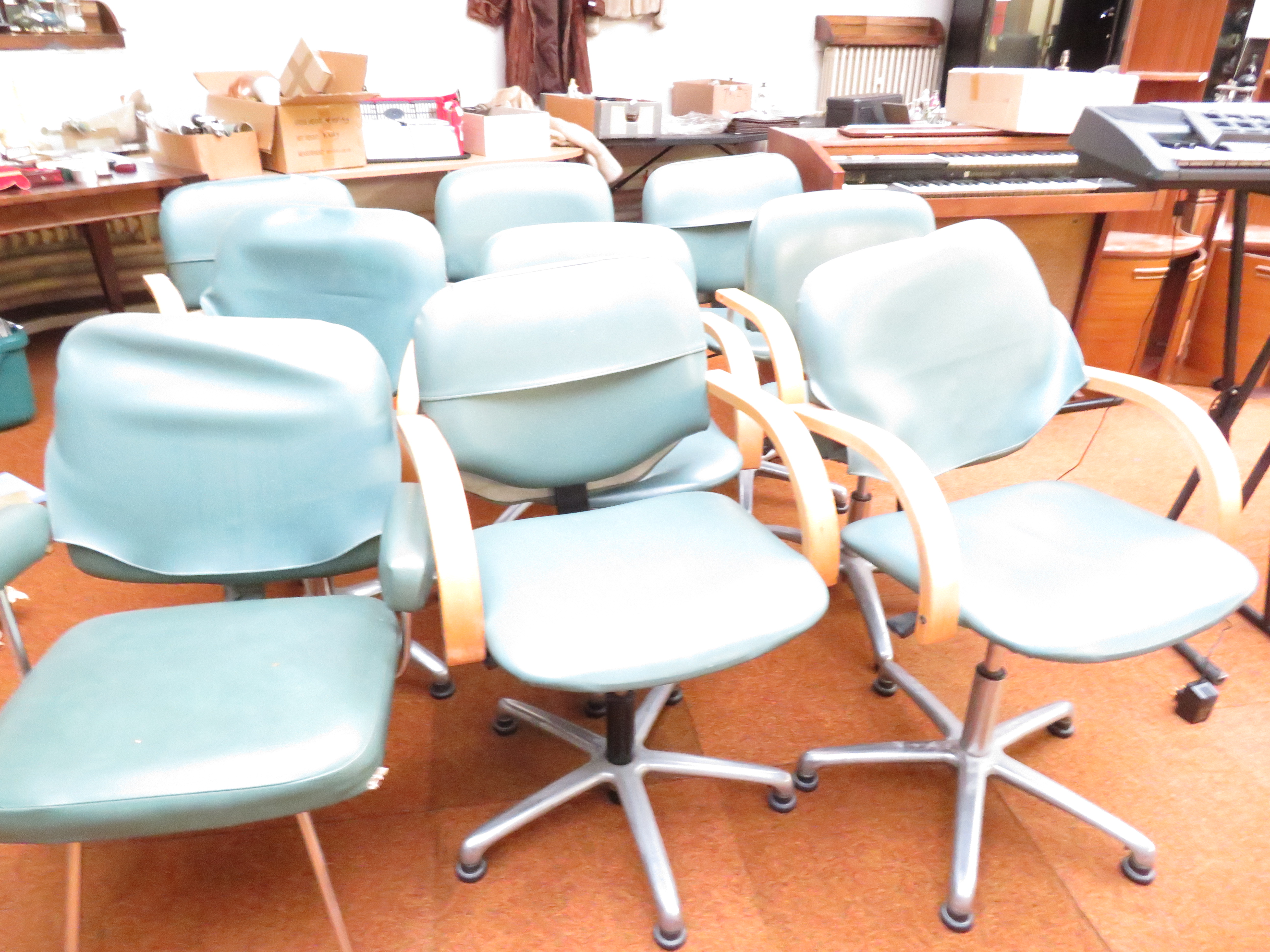 9 x Hairdressers Chairs with Aluminium Swivel base