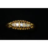 18 ct gold and diamond ring, ring set with 5 small