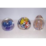 A collection of 3 very good quality art glass pape