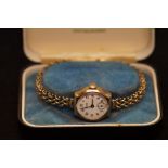 Ladies 9ct gold cased wristwatch