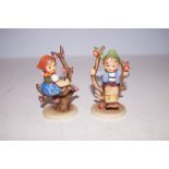 2 Goebel figures