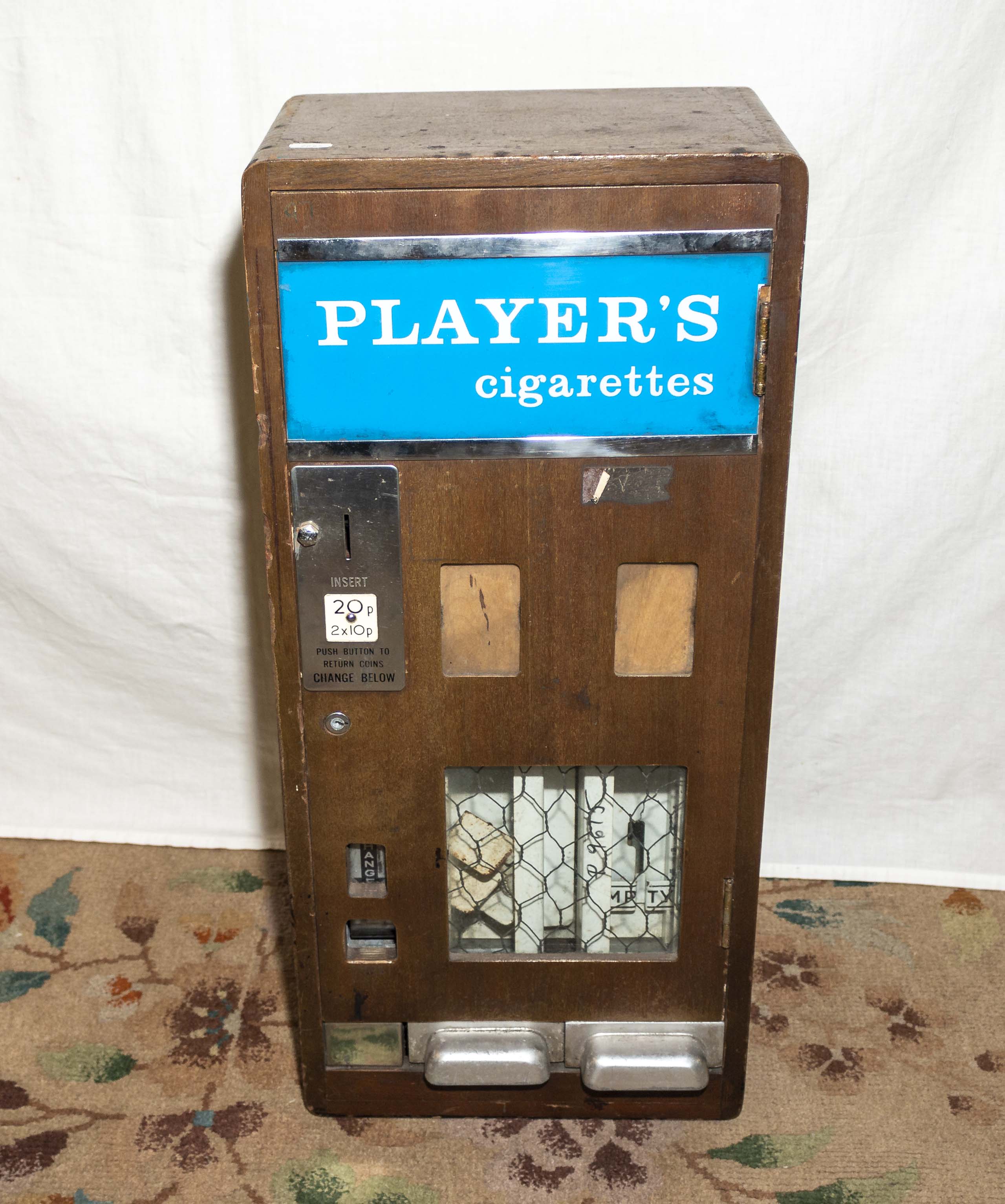 Vintage Player's cigarette machine