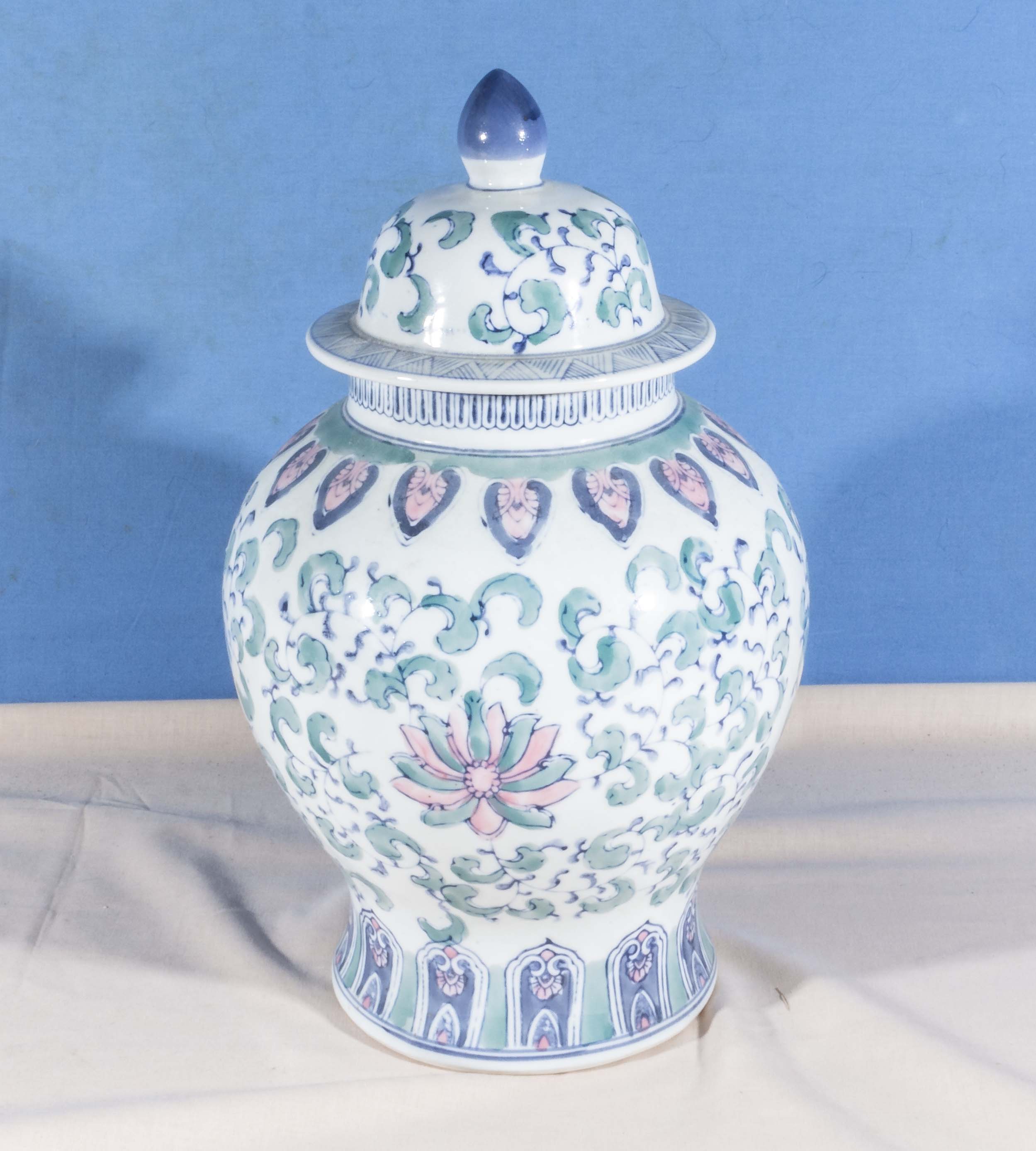 A 20th century pottery ginger jar - Image 3 of 9