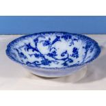 A flow blue pottery bowl, 24cm diameter
