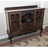 An Edwardian mahogany display cabinet, 122cm wide x 42cm deep x 102cm tall