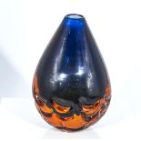 An art glass vase, 20cm tall