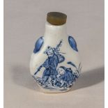 A small Chinese porcelain snuff bottle, 7cm