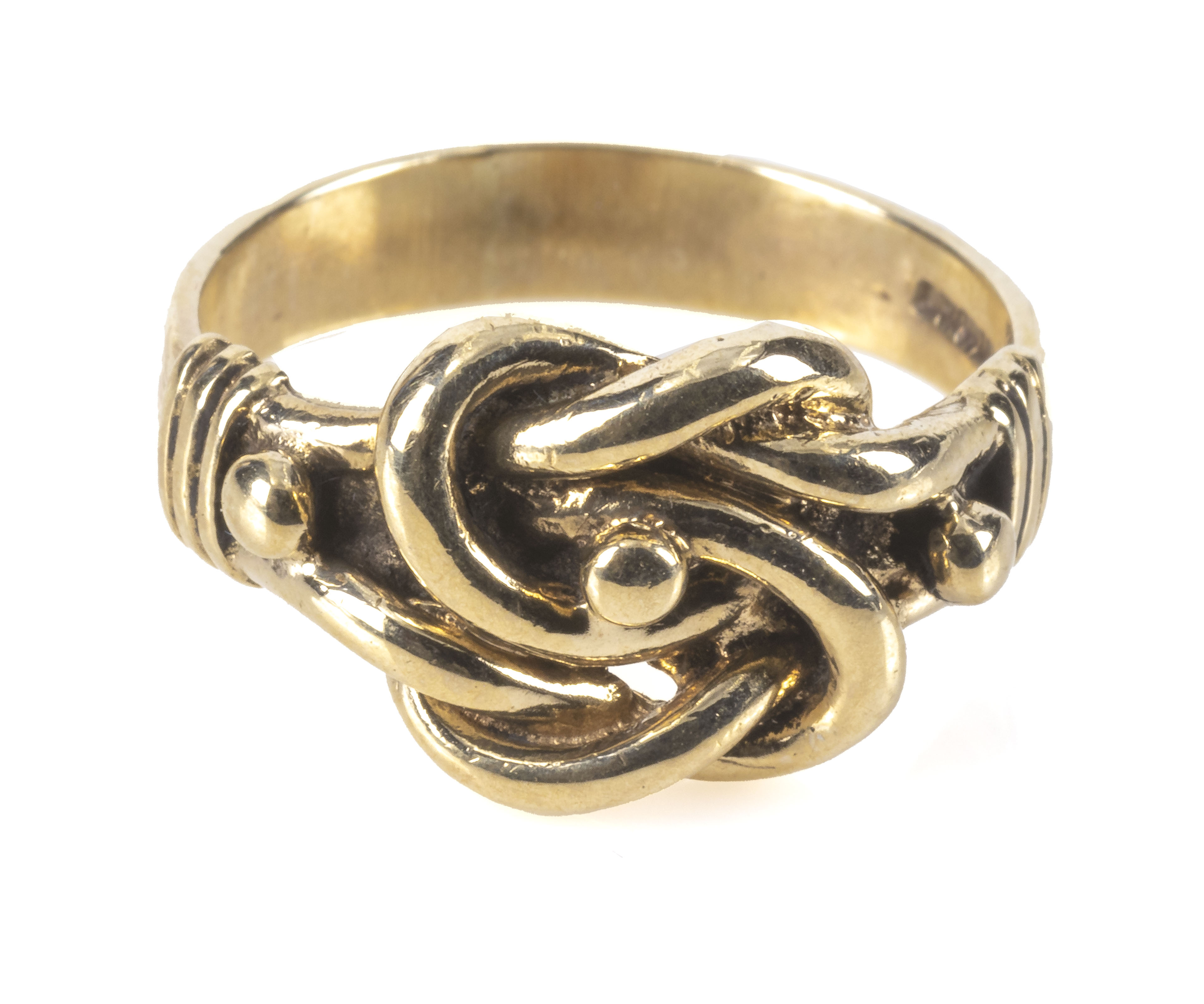 A 9ct gold twisted knot ring 4.5gms