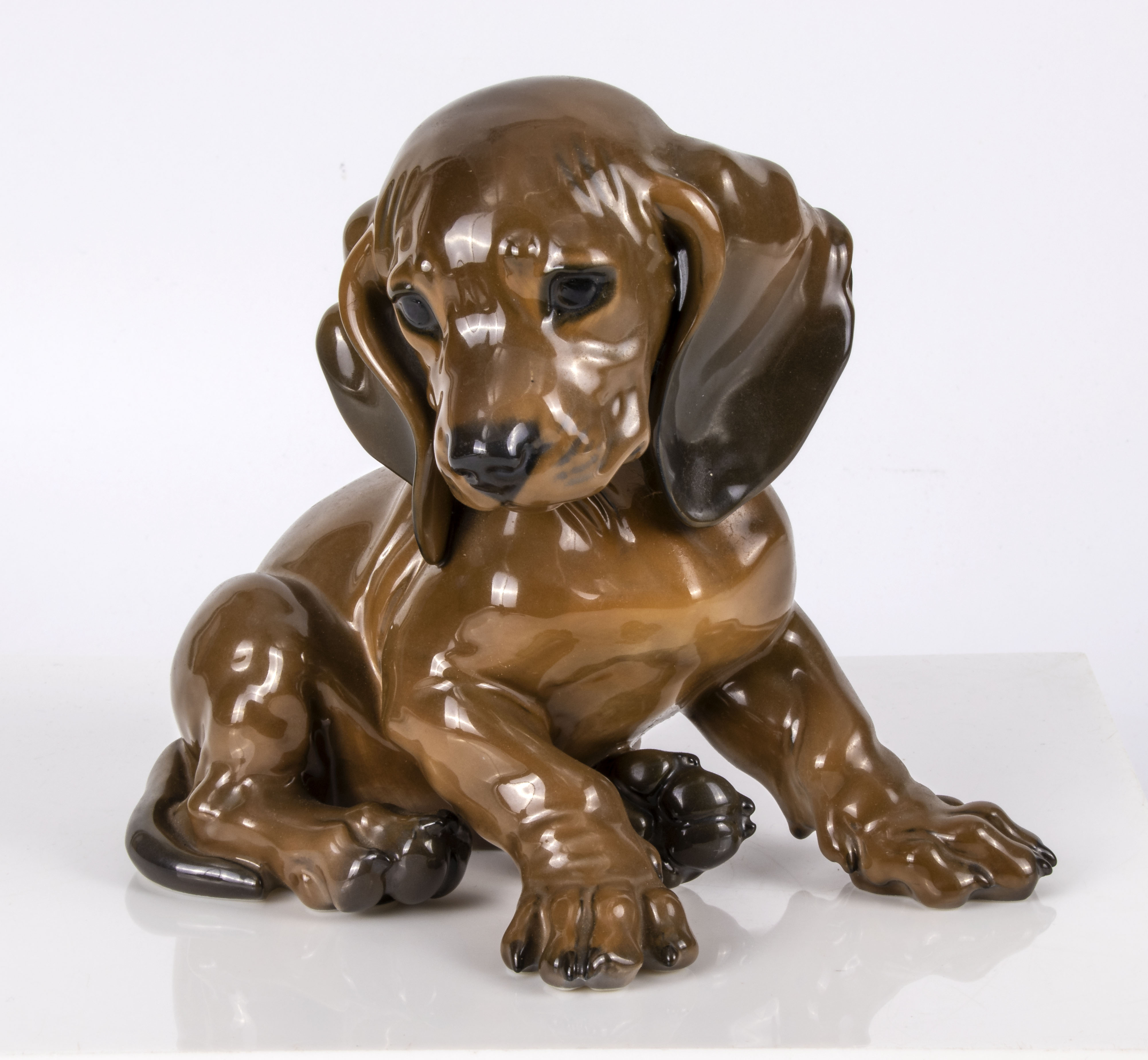 A large Handgemalt pottery dog, 6" tall