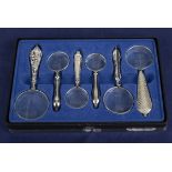 Six piece magnifying glass set