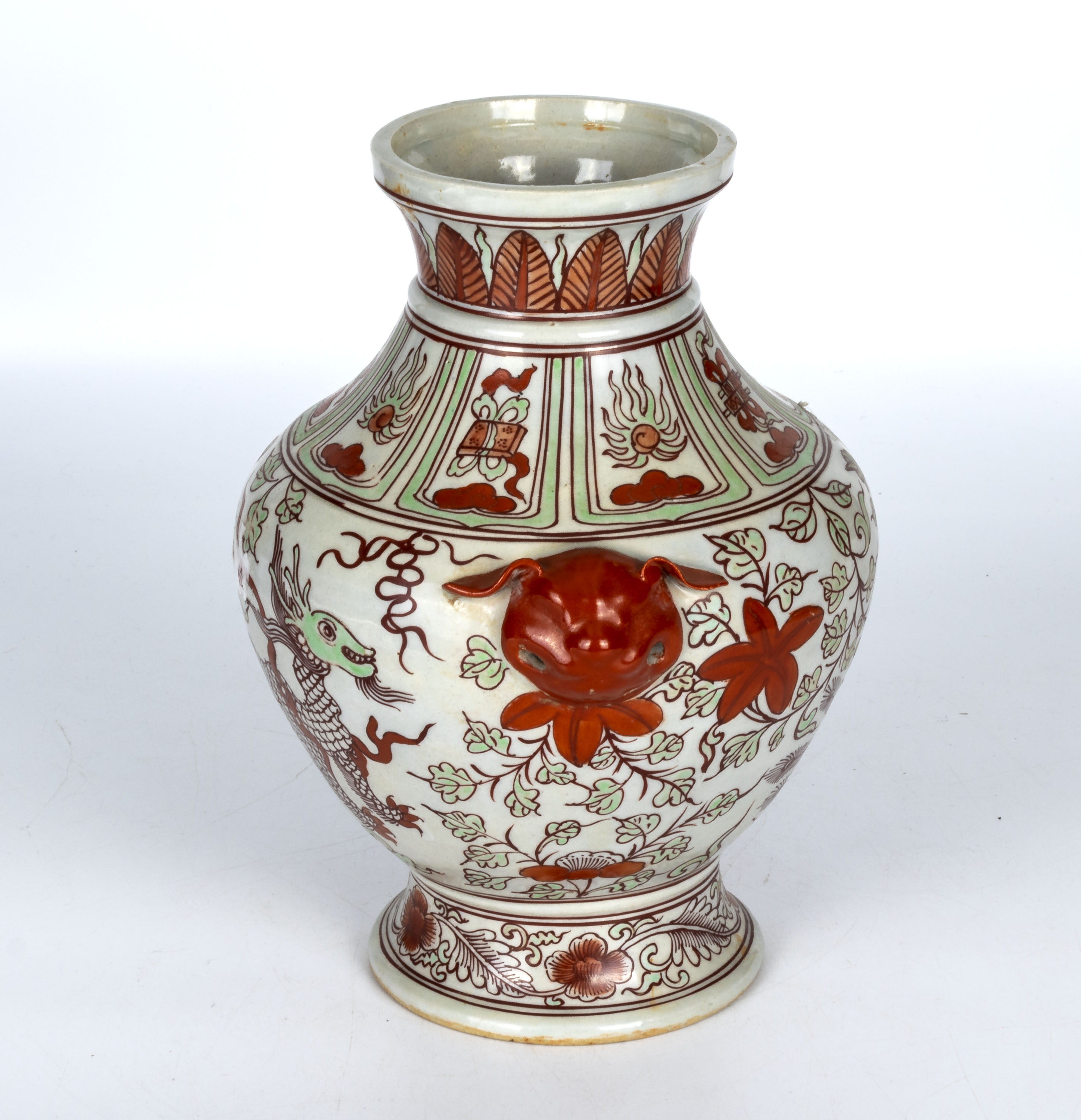 A Chinese 20th century decorative vase, 26cm tall - Image 2 of 6