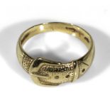 A Gents 9ct gold buckle ring, UK size S