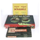 Two games of Scrabble and Escalado