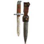 WW2 Combat Fighting Knife.