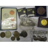 Mixed coins to include silver threepenny coins and others