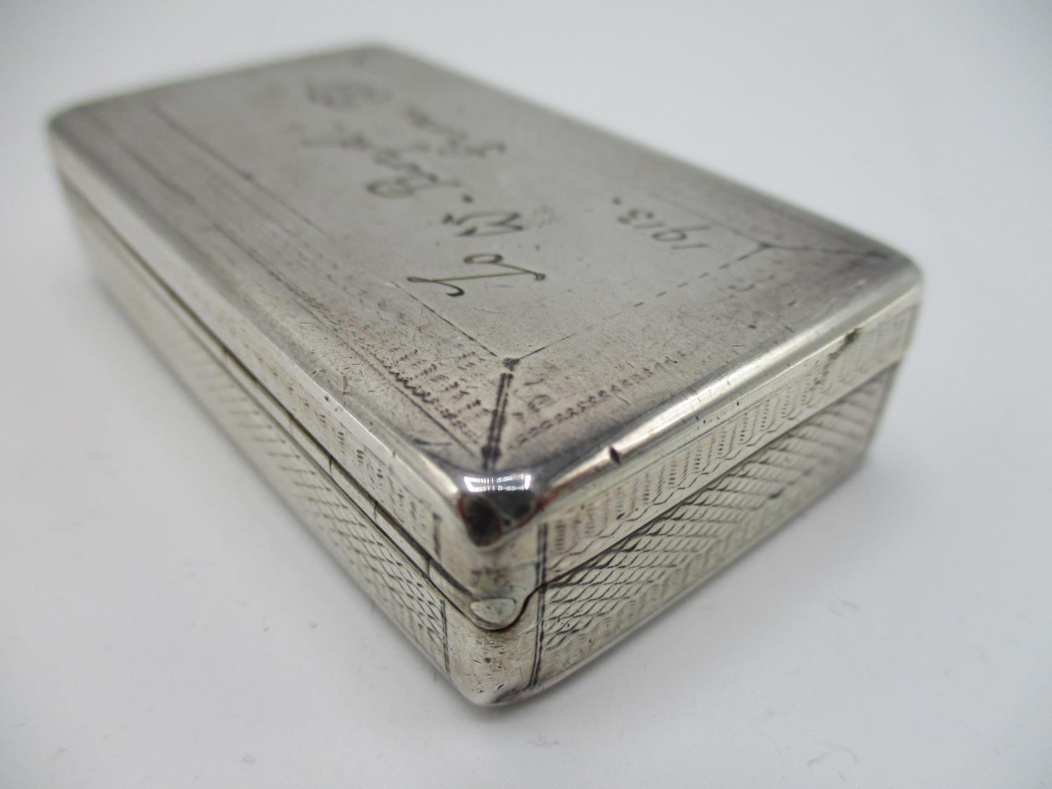 A Victorian silver snuff box, Birmingham 1844, by Edward Smith, having overall engine turned - Image 4 of 7