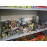 A mixed lot to include a Beswick pigeon, Royal Albert Kentish Rockery pattern china and other items