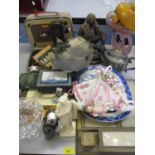 A mixed lot to include an Art Deco pink glass table centre piece, a cased Brownie projector, a