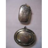 A silver engraved vesta case and a silver snuff box, weight, 42g