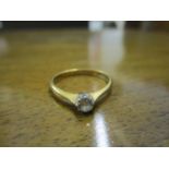 18ct yellow gold diamond solitaire ring