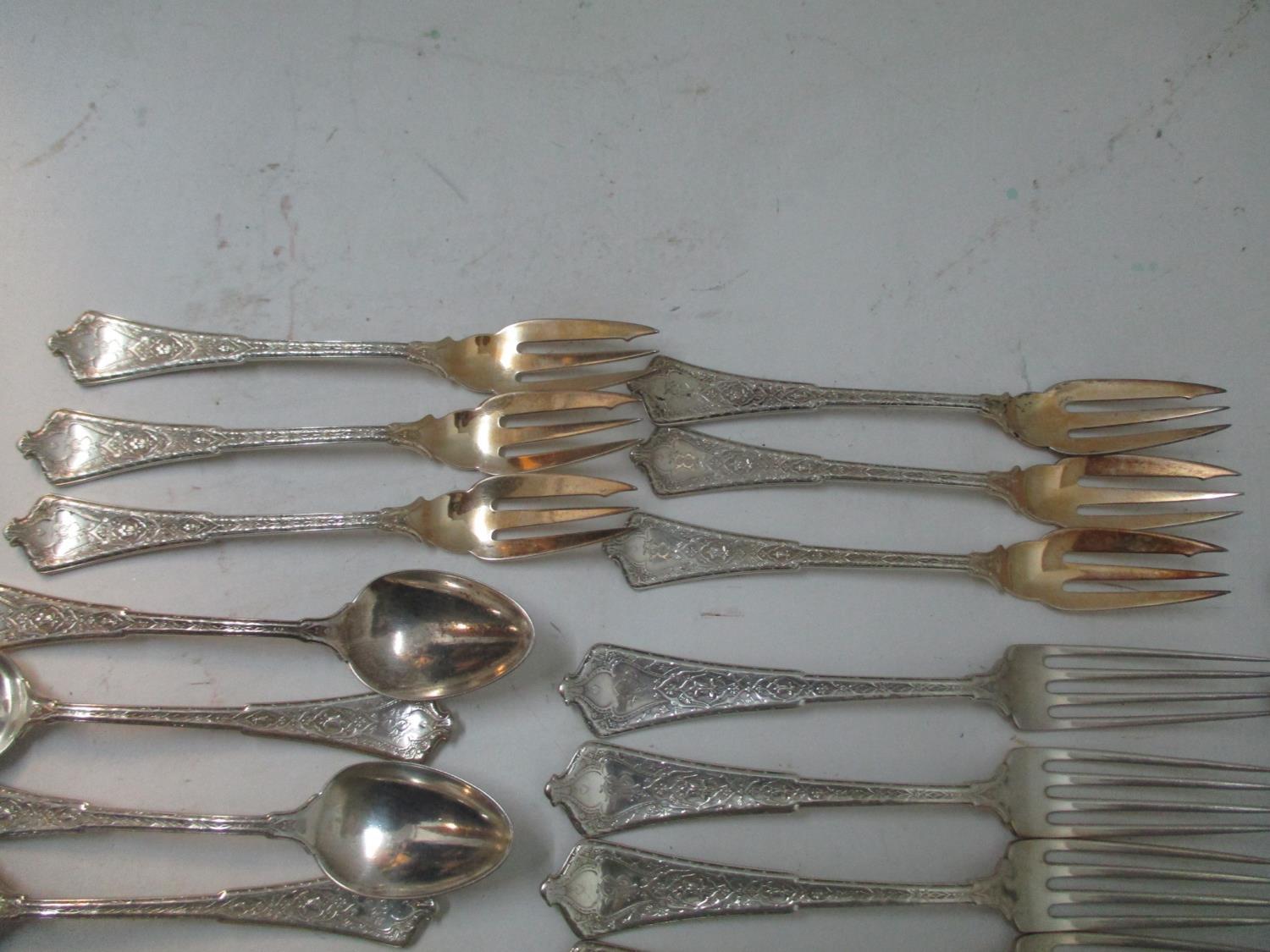 A late 19th century suite of Tiffany American sterling silver cutlery in the Persian pattern, each - Image 9 of 22