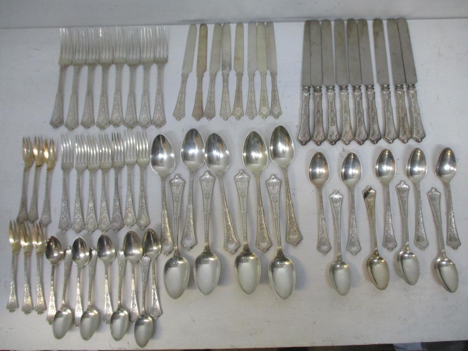 A late 19th century suite of Tiffany American sterling silver cutlery in the Persian pattern, each - Image 2 of 22