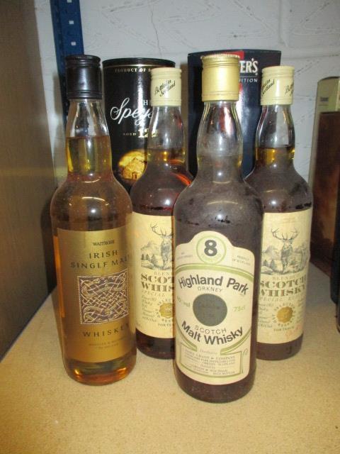 Six bottles of whisky to include Highland Park, Teachers, L/E 18 Highland Cream