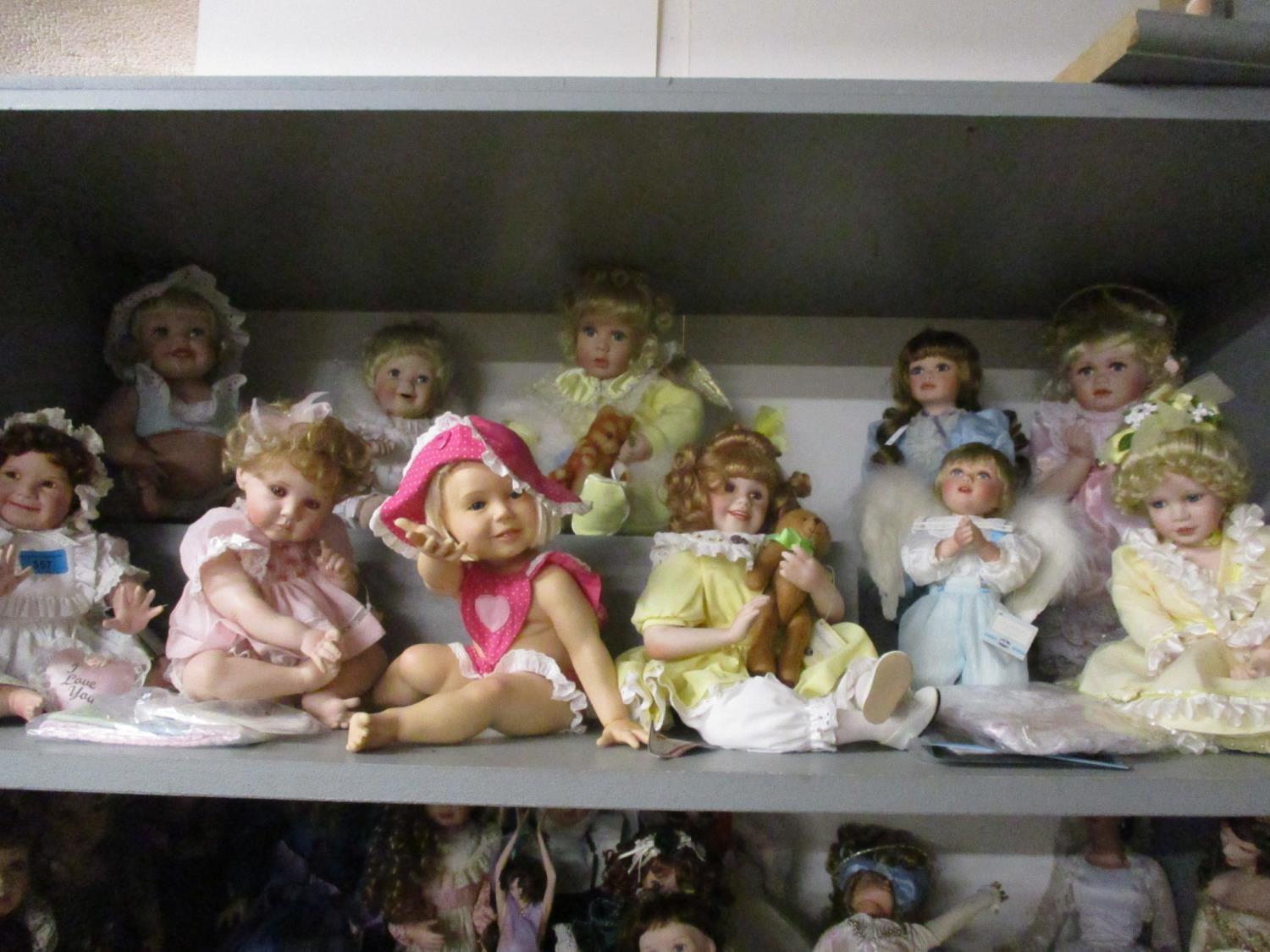 A collection of 1990s Cindy Marschner Rolie Hamilton Collection bisque dolls and others - Image 2 of 6