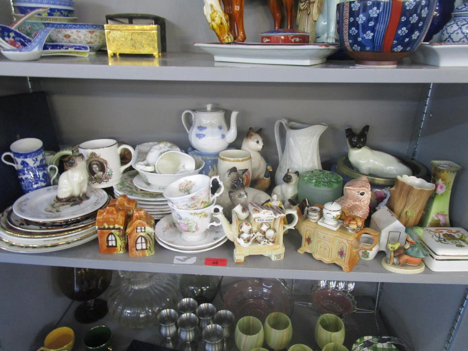 Mixed ceramics to include Beswick figures, Brambley Hedge plates and others