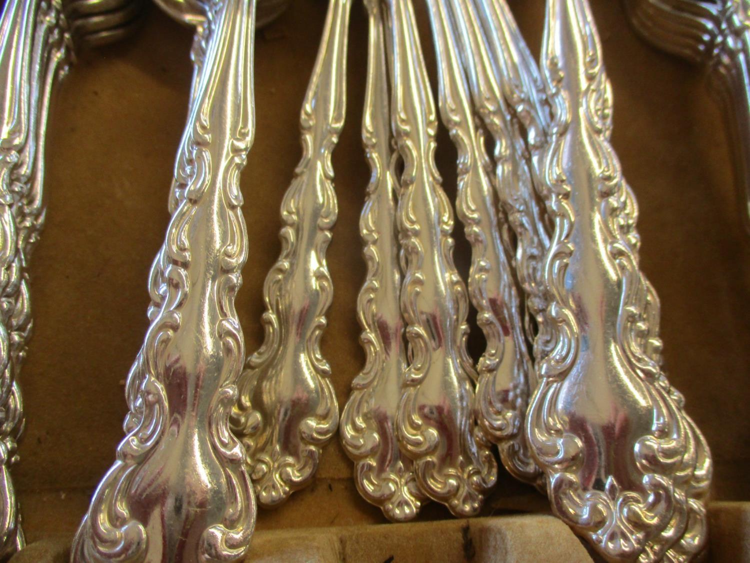 A canteen of Oneida Community silver plated cutlery, 12 place setting and additional pieces. - Image 2 of 3