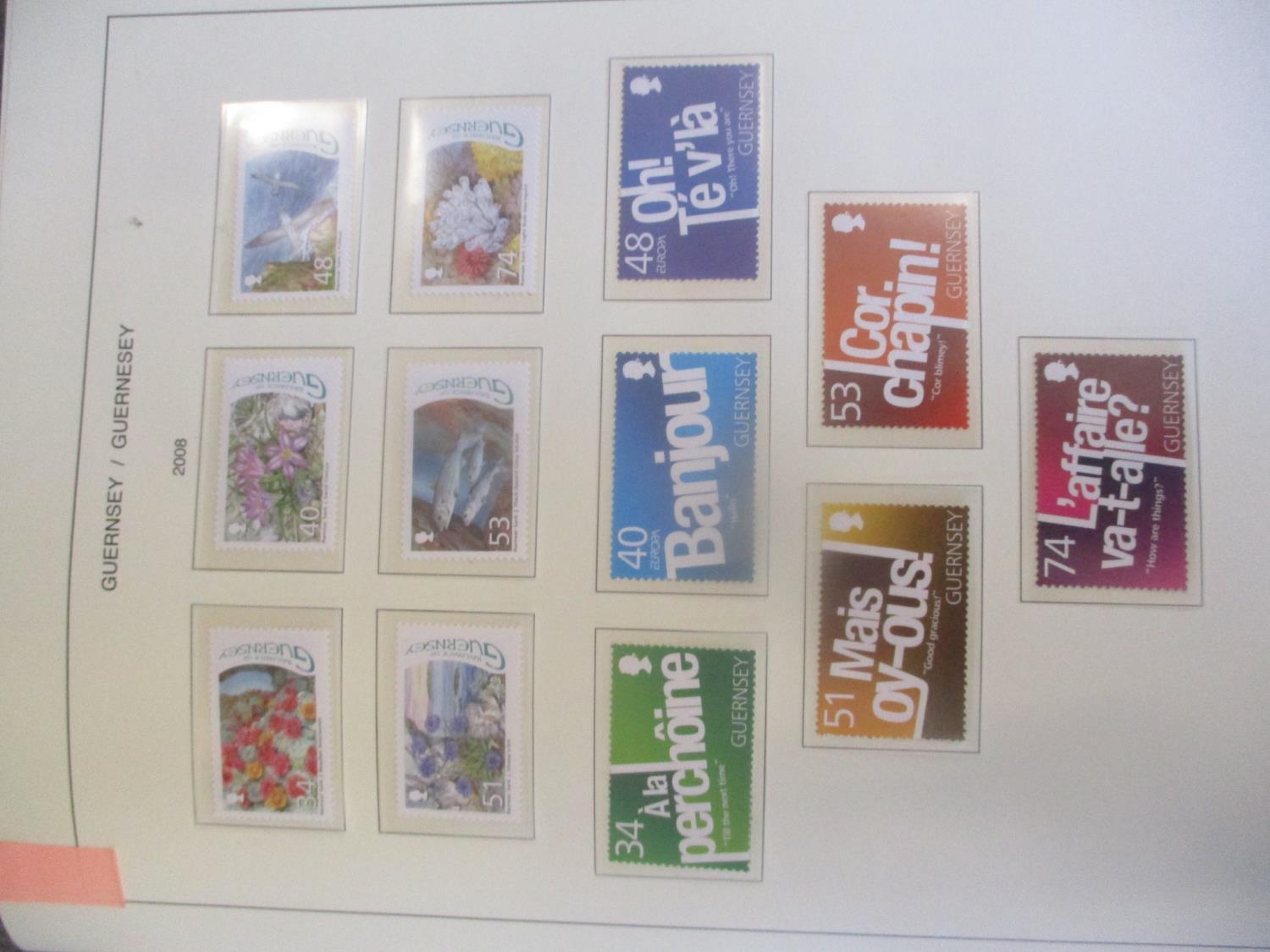 Stamps of Guernsey in Schaubek Hingeless Album 1991 - 2009, mint stamps, booklets and miniature - Image 8 of 9