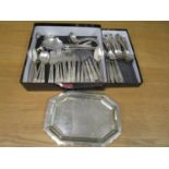 A selection of silver plated cutlery to include an Elkington plate and a Community plate part