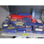 A selection of boxed Hornby Dublo accessories to include a TPO mail van set