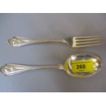 A silver fork and spoon 117g