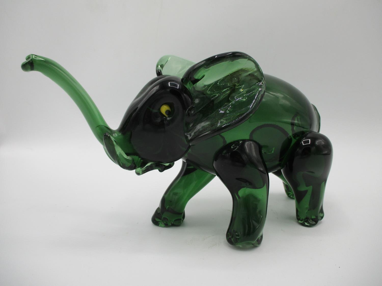 Attributed to Vetreria Artistica Barovier or Martinuzzi, a large green glass model of an elephant - Image 2 of 5