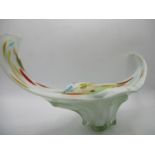 A selection of glass to include an AVEM (Arte Vetraia Muranese) Tutti Fruitti centrepiece bowl, a