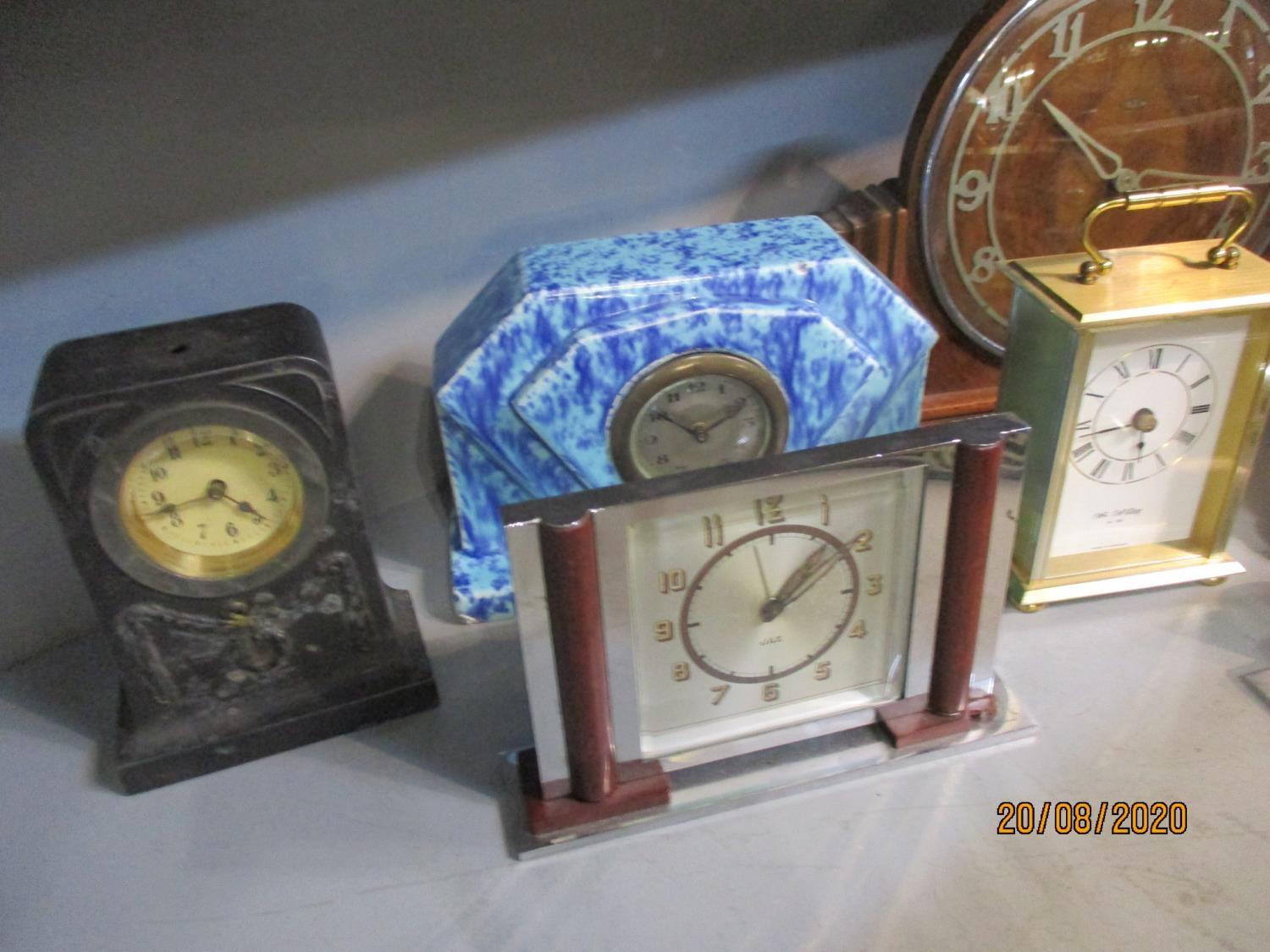 Art Deco and later vintage mantle and carriage clocks - Image 3 of 3