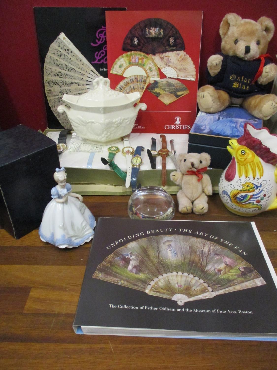 Vintage unopened Irish linen sheets, late 20th century watches A/F, a child's musical jewellery box, - Image 2 of 6