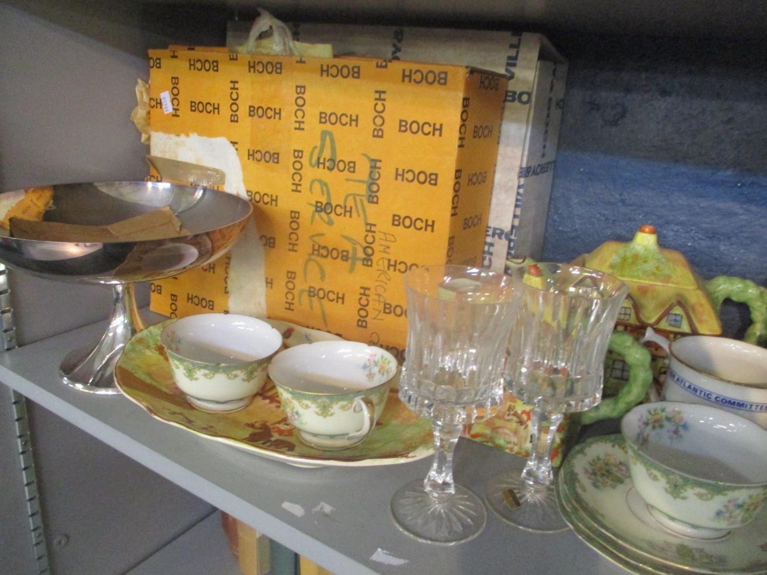 A mixed lot to include Villeroy & Boch glassware, silver plated cutlery, Noritake china and other - Image 3 of 3