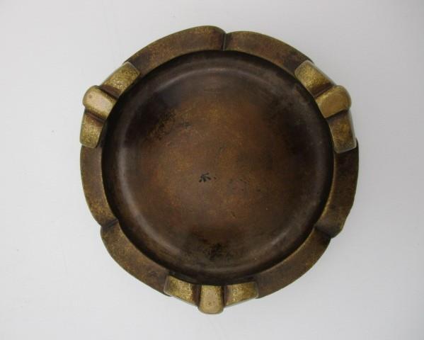 A 20th century Chinese bronze censer having a carved and pierced wooden lid with a carved jade - Image 7 of 7