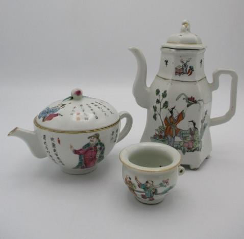 Late 19th century Chinese porcelain, the teapot of hexagonal form decorated with two figures in a