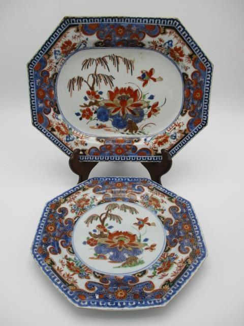 A late 18th century Chinese Imari meat plate and a plate of octagonal form decorated with panels