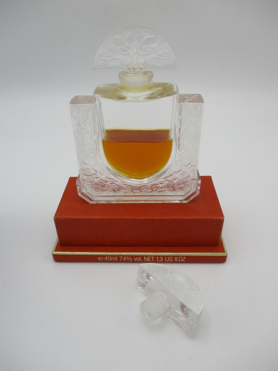 A Lalique Limited Edition perfume, etched to underside Lalique R France, 40 ml, opened bottle, in - Image 6 of 6