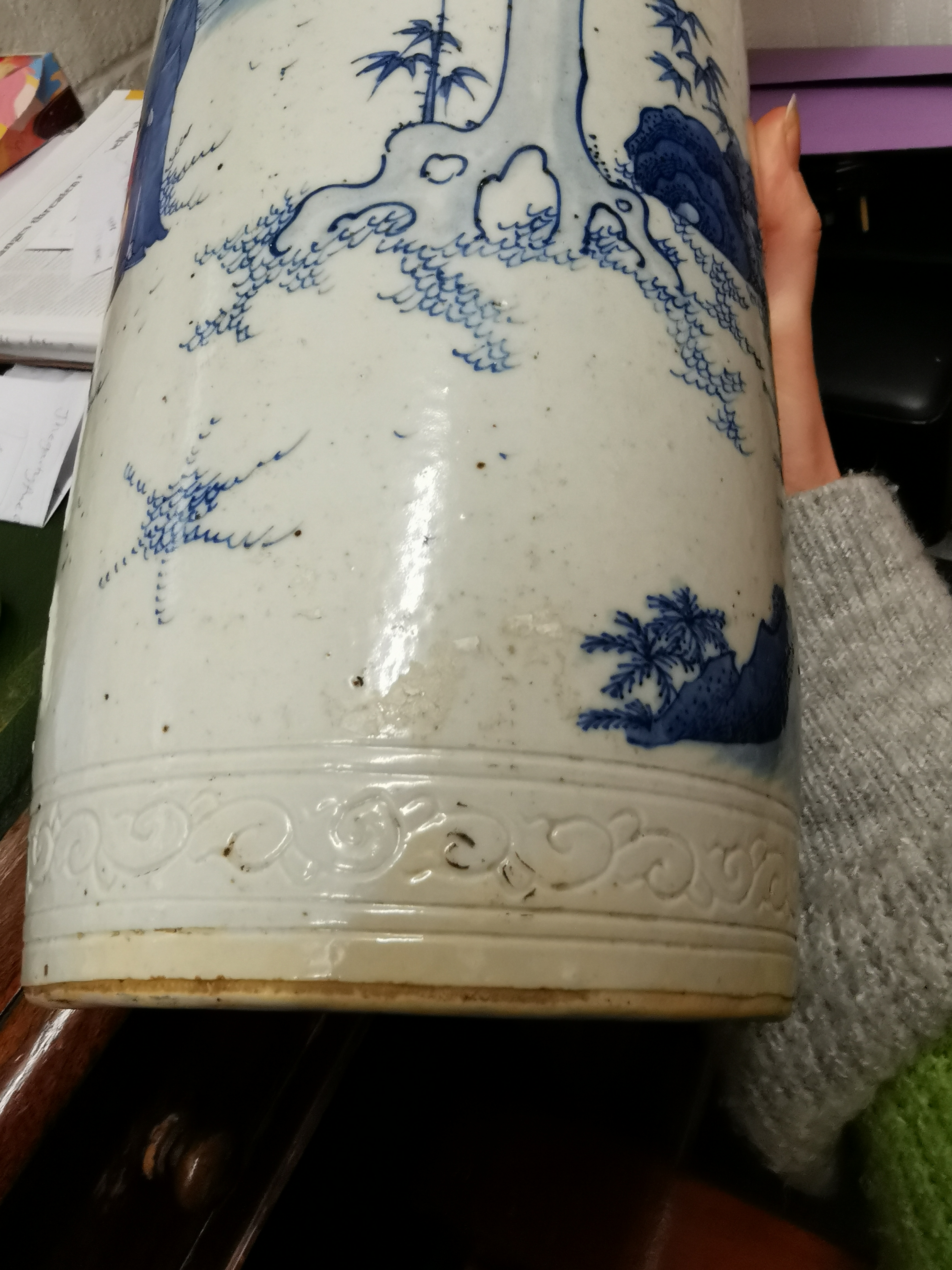 A Chinese Transitional blue and white porcelain sleeve vase - Image 12 of 15