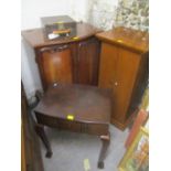 A mixed lot of furniture to include an early 20th century walnut canteen table (no cutlery), two