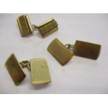 A pair of 9ct gold chain and tablet cufflinks