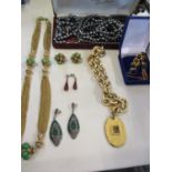 Costume jewellery to include amber earrings, silver and green stone Art Deco style earrings and