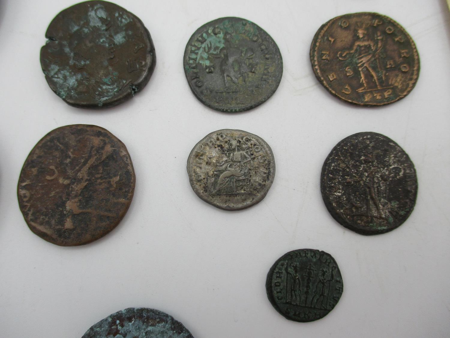 A collection of ancient Roman and Greek coins, of various dates and denominations, to include very - Image 14 of 15