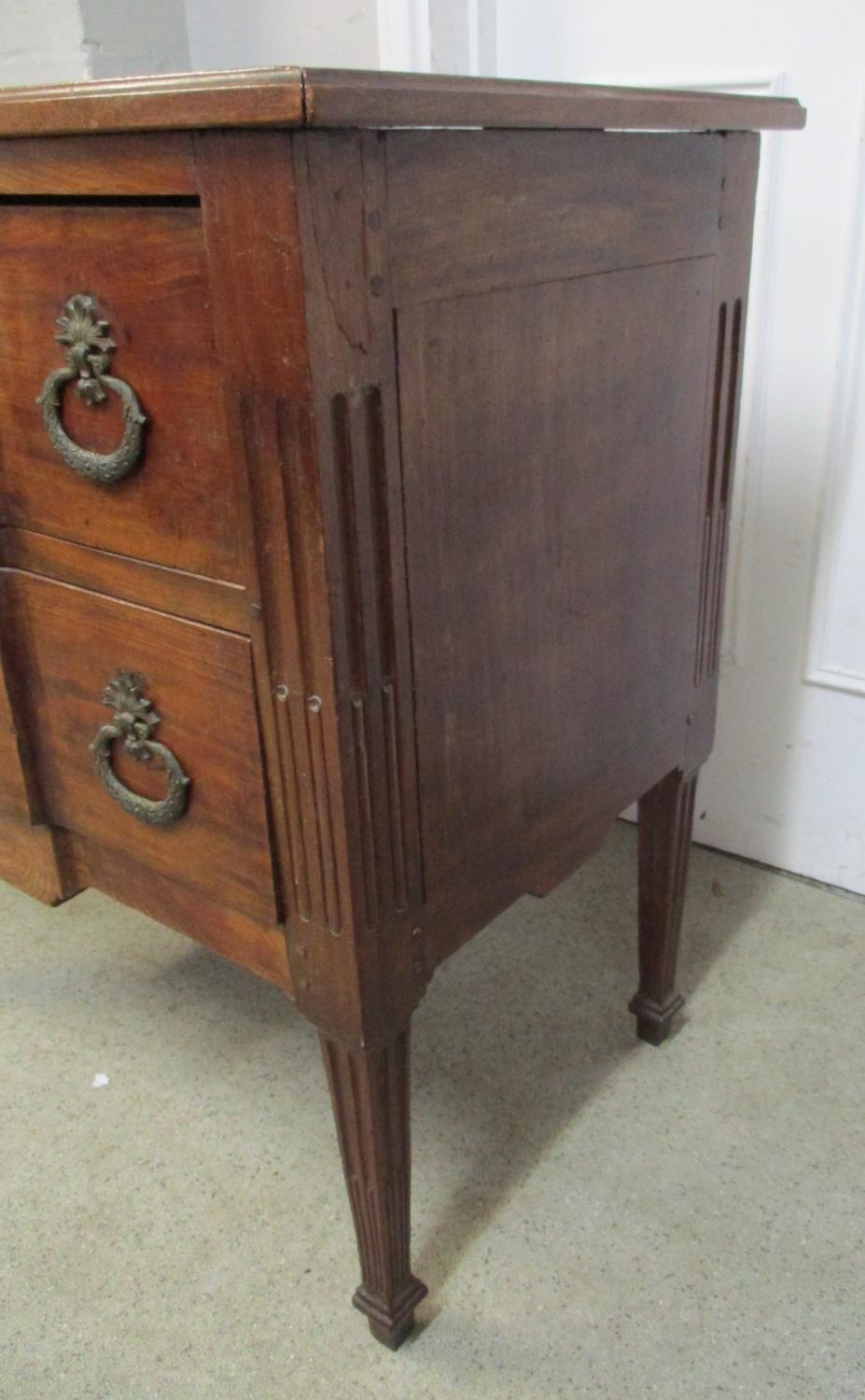 An early 20th century French transitional style commode, of small proportion, with two horizontal - Image 5 of 6