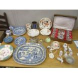 19th century and later ceramics to include willow pattern meat and other plates, an early 19th